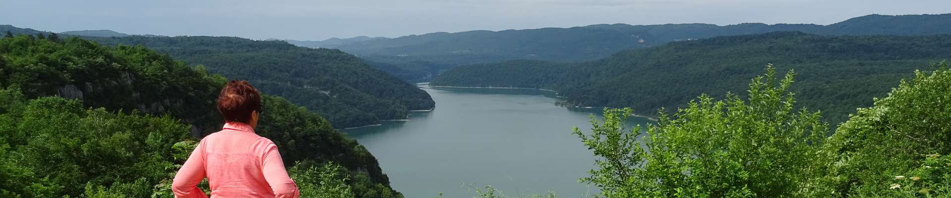 Click to show or hide the buttons